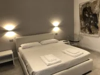 VILLA ANDREA with swimming pool Hotel a Bardolino