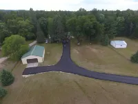 Northwoods Home Getaway w/direct access to ATV/Snowmobile Trails Các khách sạn ở Silver Cliff