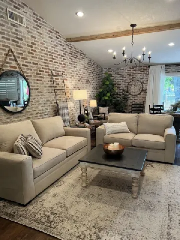 Close to DFW airport, sport venues, steps to running /bicycling trail & shopping