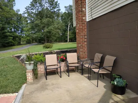 Newly renovated entire guest suite in Orange County.