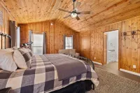 Dodge Ridge Parking Pass~ Pet Friendly ~ Fast WiFi ~ EV Charger & More