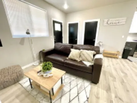 Cozy Downtown Apartment 2br/1bth