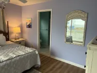 2nd row Ocean Views 4br 3ba Sleeps 12, '25 Pool Amenity Card, linens included