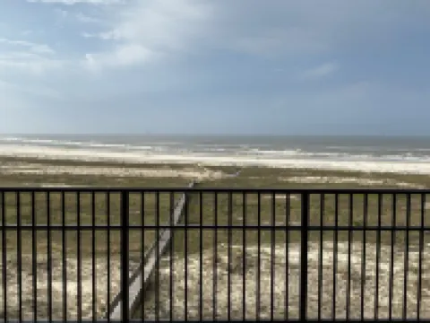 Holiday Isle Unit 409 - Large & Family Friendly - Weekly Discounts