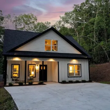 Oakmoss Cottage -Hot Tub -Office -Local Wineries -Dog Friendly -Dahlonega