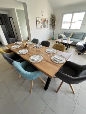 Magnifique Villa Avec Piscine Hotels in La Tremblade