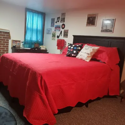 Get Your 70's Groove on in This Far-Out Pad in Mansfield.