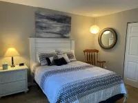Woodson Bend-Golf, Pool Restaurant& More-Near Burnside W/Lake View - First Floor