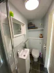 Peaceful Studio, Quirky and Unique in a Large Garden. Near Beaches,Golf Courses.