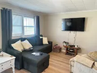 The Tinley House. Close to hiking, hunting. Bike trail and hospital, shopping Hotels in Harrisburg