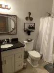 NEW “Bourbon on the Square” Downtown Rustic Loft Hotels near Brown-Pusey House