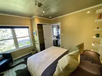 Avalon Guesthouse : Eastside Suite