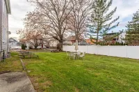 Grand Fairfield Getaway- 5BR Fam-Friendly near I95&Shops - Spacious&Gracious