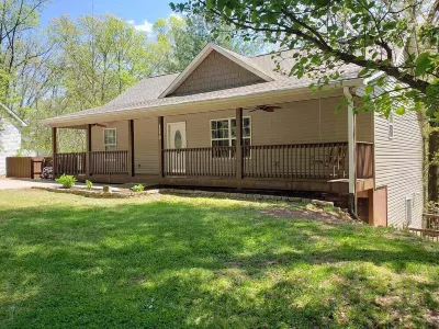 Comfortable In-Town Stay - Clayton, GA
