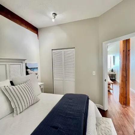 Relax in This Beautiful Condo on Lake Charlevoix!