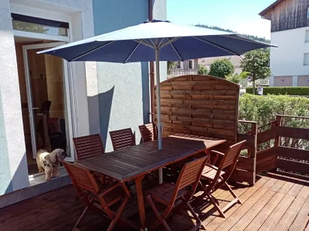 Apartment with calm, comfortable and warm terrace GERARDMER Center