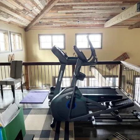 Luxury Lakehouse - Private Dock & Small Beach, Kayaks, and Fire Pit Near Acadia.