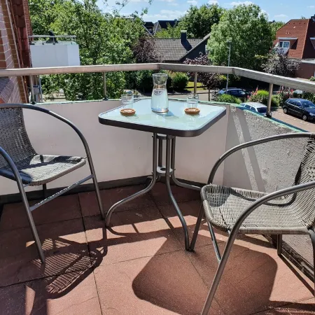 Beachfront 2-room apartment "Ruhekajüte" in Büsum