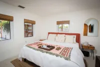 Mexican Hacienda Del Mar with Heated Pool and Spa, 5min drive to Beach!