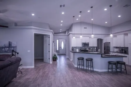 Gorgeous 5-Star Home on the Lake, near Laughlin/Bullhead Casinos & Lake Mohave