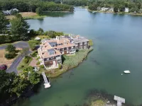 Unique Waterfront Condo at the Boatyard!