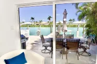 Paradise in Key Colony Beach + Cabana Club Sombrero Reef 주변 호텔