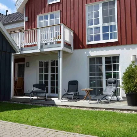 Luxurious apartment in top location in Greetsiel with private hot tub and fireplace