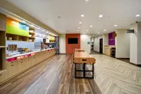 Home2 Suites by Hilton El Reno - breakfast