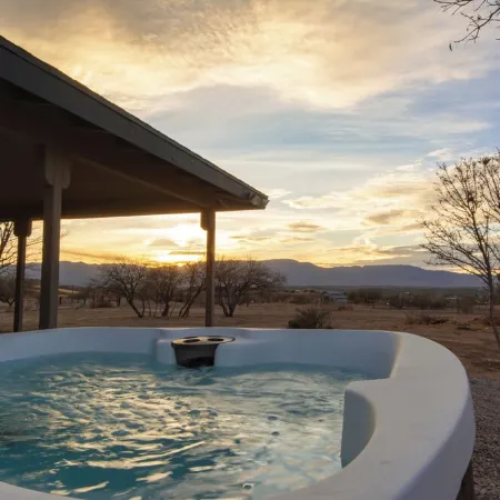 1Br Near Sedona • Sauna • Hot Tub • Dog-Friendly