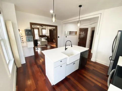 The perfect refinement of vintage seduction. May-June-July special!!!