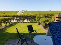 Residence on the sandy beach-EG-barrier-free-terrace-50m from the "water's edge" - 3-stjärniga