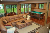 Beautiful Birchwood Lake Cabin; Awesome Fishing & Sunsets, plus game room!
