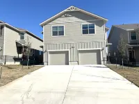 Comfort townhouse: A Cozy Home near SeaWorld & Lackland AFB in San Antonio Hotels near Mosaic Church SA