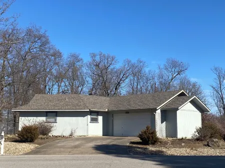 Cozy 2-bedroom house in Bella Vista with WiFi and AC