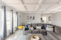 Fantastic Brickhouse sleep 12 plus, near MSU, Bass pro, Springfield downtown! 스프링필드 호텔