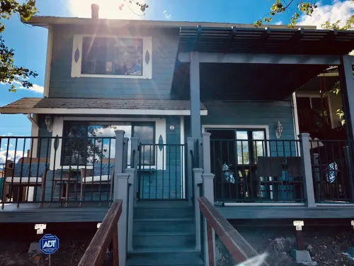 Remodeled Gem - Clearlake, Modern Beauty In the Keys - Waterfront