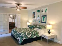 Historic Beaufort- downtown beautifully renovated chapel -pet friendly!