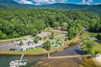 Resort Neighborhood - Walk to Pool, Tennis, Golf, Trails, Lake, & Restaurants - Gym