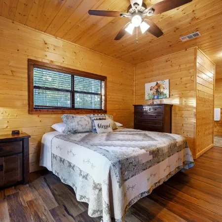 Waterfront On The Mt. Fork River, Fox Island Is Totally Secluded and Private!