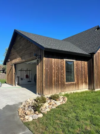 Over 300” of snow! Come play, eat and hot tub! Отели в г. Виктор