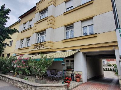 Hotel Baross
