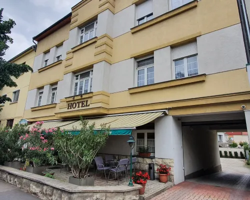 Hotel Baross Ξενοδοχεία στην πόλη Gyor