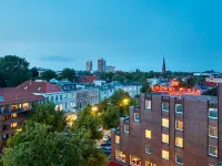Crowne Plaza HAMBURG - CITY ALSTER by IHG Hotels near Outer Alster Lake