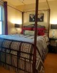 Gowdy Suite 2. 2 Queen Bed 2 Bath , Free Wifi, Open All Year Gowdy Property