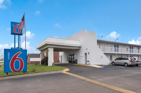 Motel 6 Abilene, TX