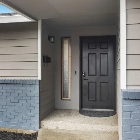 Cozy 3-bedroom house in peaceful Renton with WiFi, AC