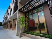 The Plubpla Serviced Apartment