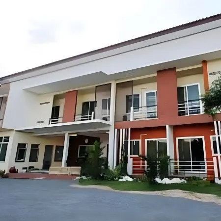 Palm Hill Resort