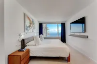 Luxusapartment mit Infinity-pool und Spektakulärem Meerblick