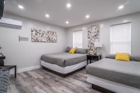 Spacious Midtown HBG home just minutes from the Farm Show Complex and Hersey Park Отели рядом с достопримечательностью «Harrisburg University of Science and Technology»